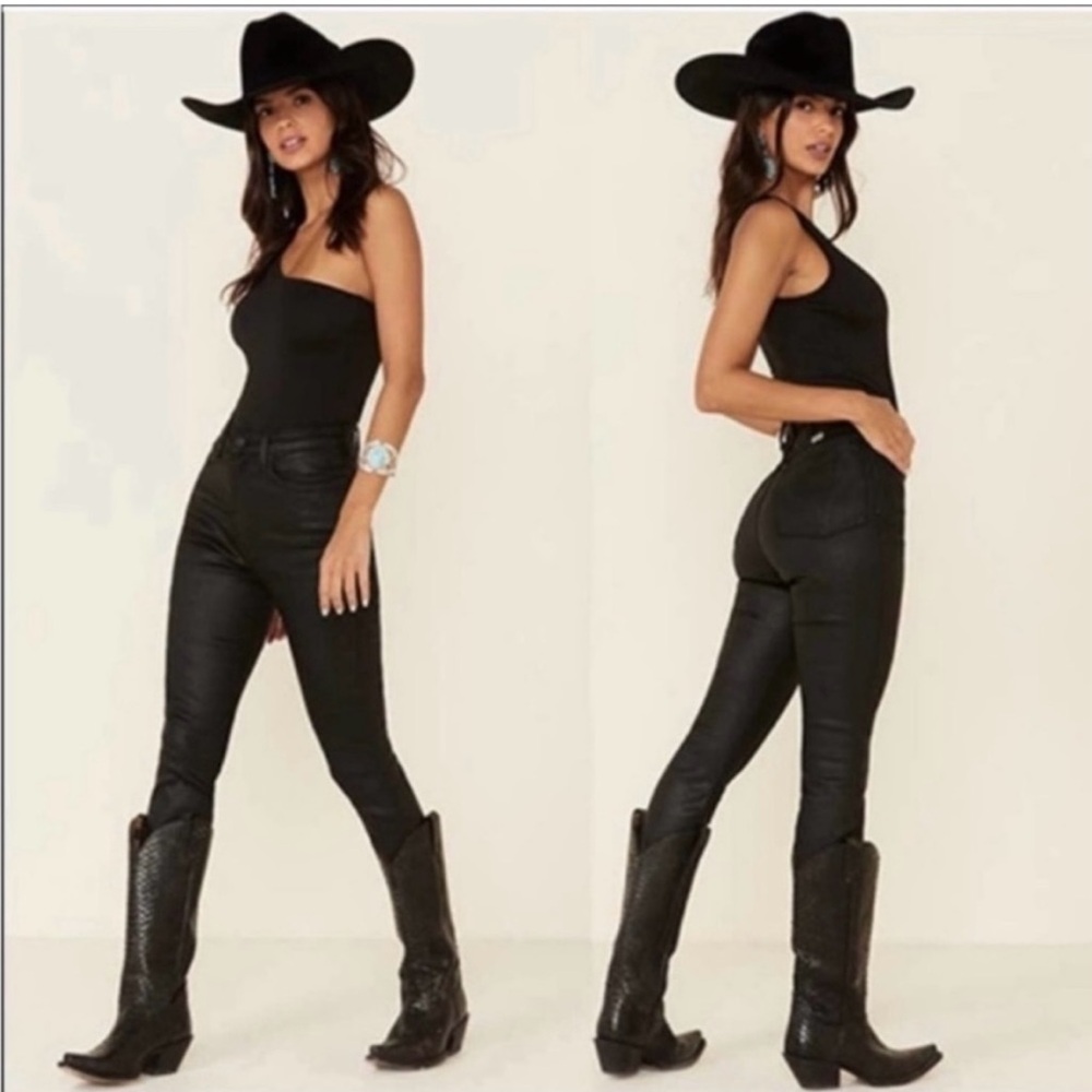 Wrangler Coated High Waisted Skinny Jeans